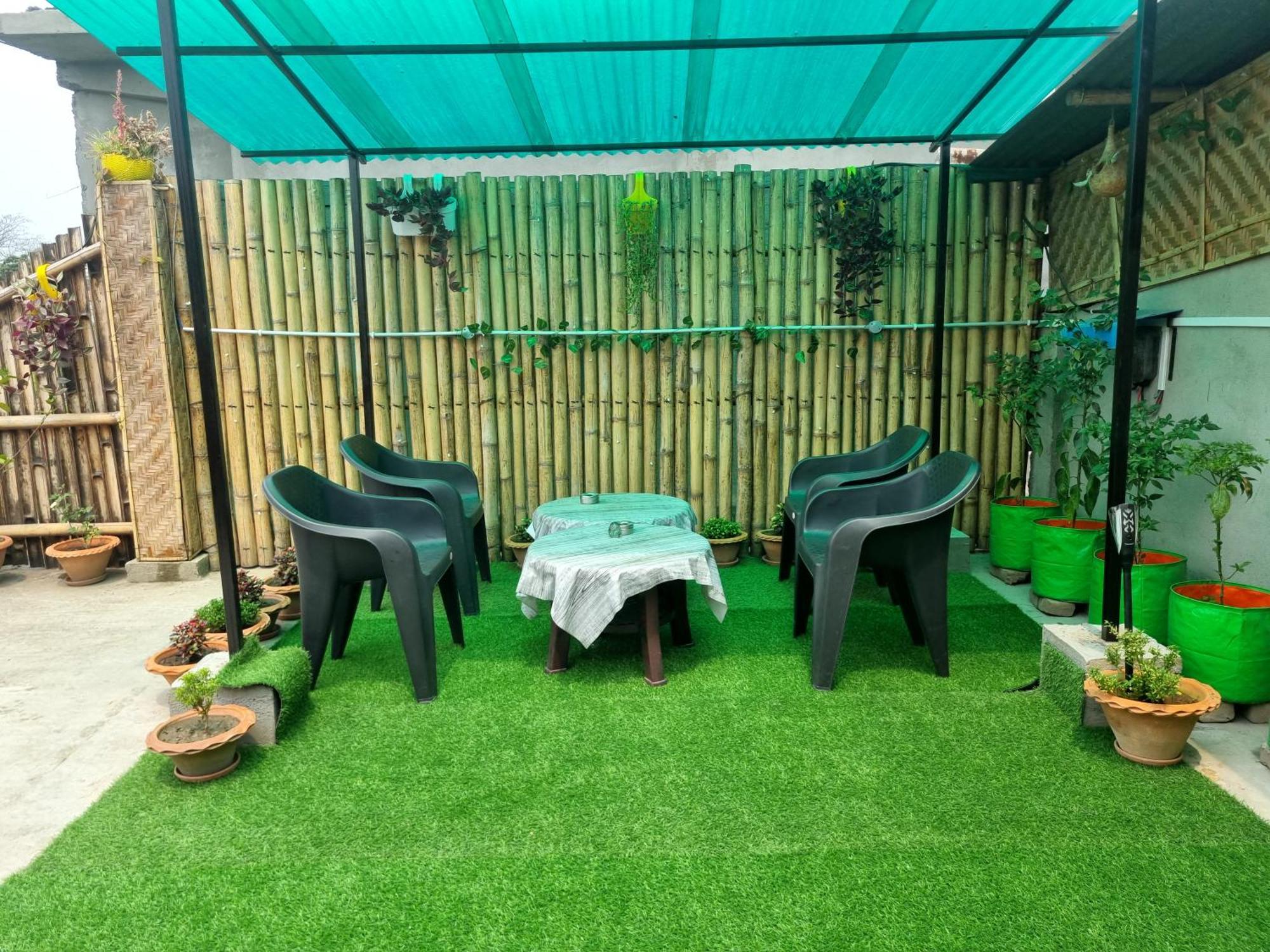 Alohi The Terrace Homestay Tezpur المظهر الخارجي الصورة